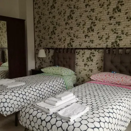Books Beds & Breakfast Bed and breakfast Roma